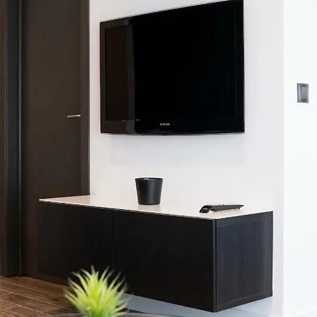 Luxurious In Heart Of Appartement *